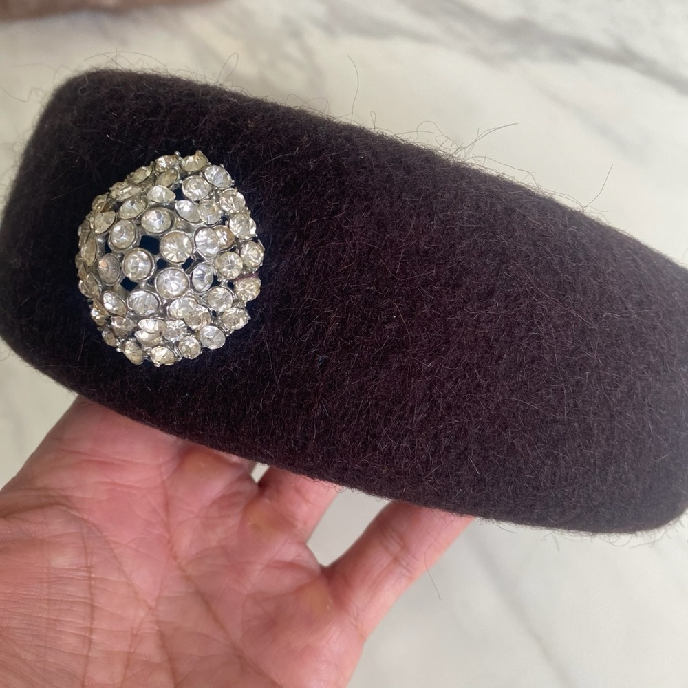 Very Cute Vintage Wool Felted Pillbox Hat - Picture 5 of 8